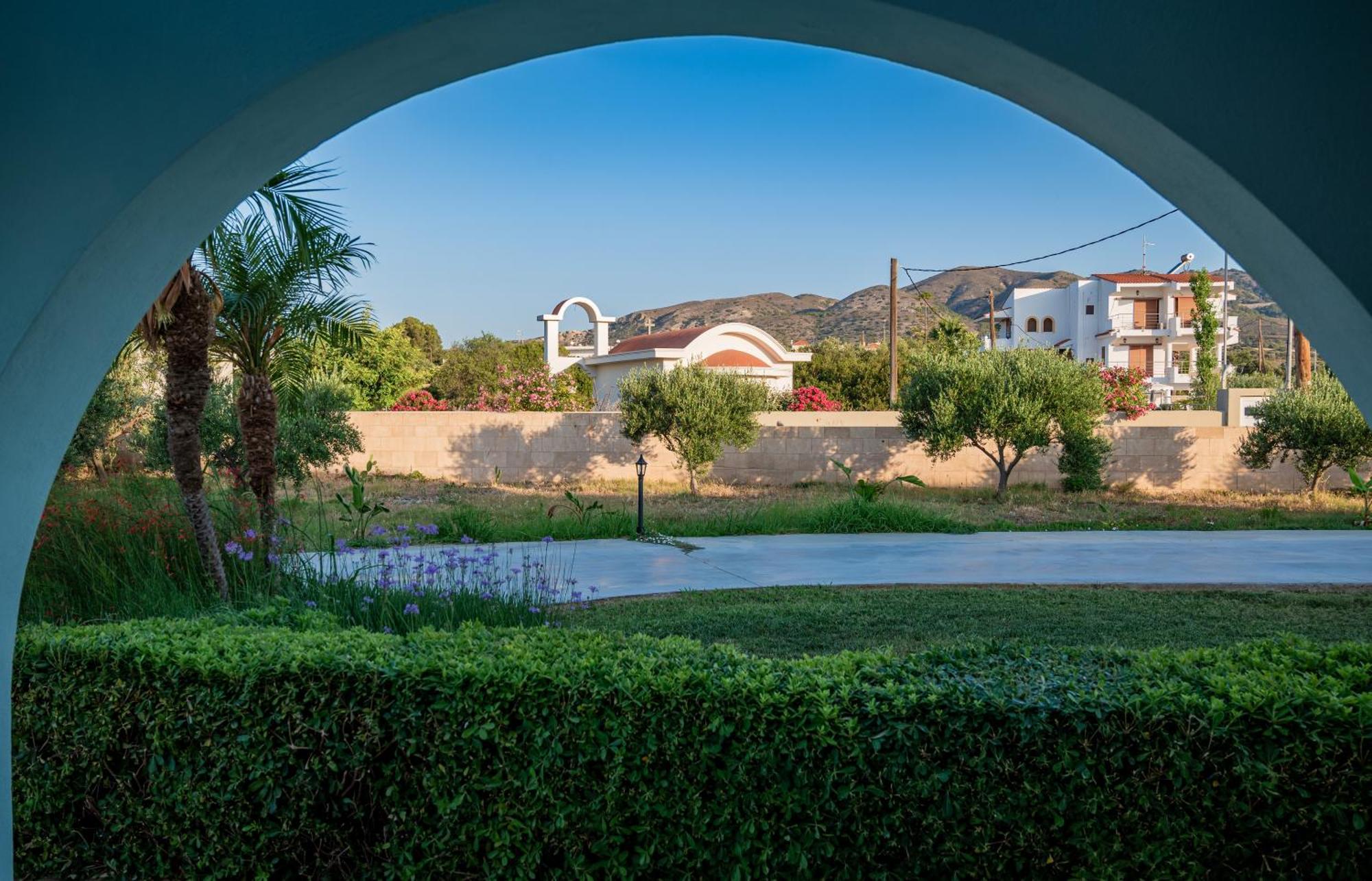 Petra Villas Gennadi Exterior photo