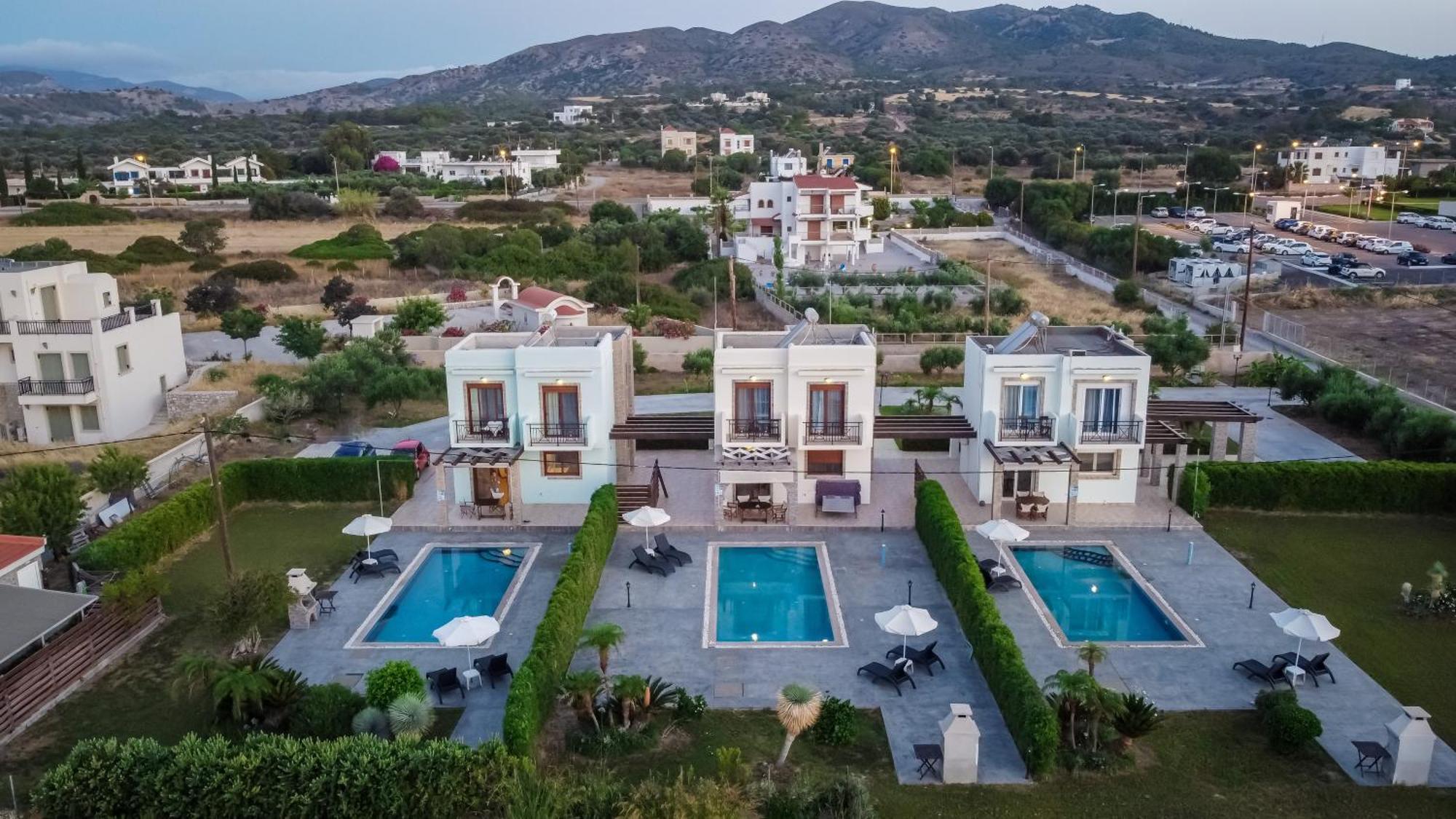 Petra Villas Gennadi Exterior photo